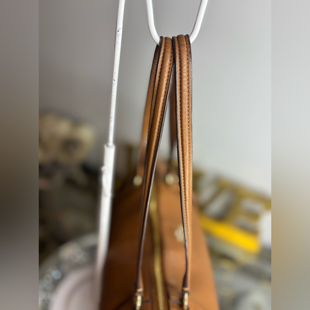 Coach Ava Tote Saddle Brown pebbled leather EUC - Picture 9 of 15